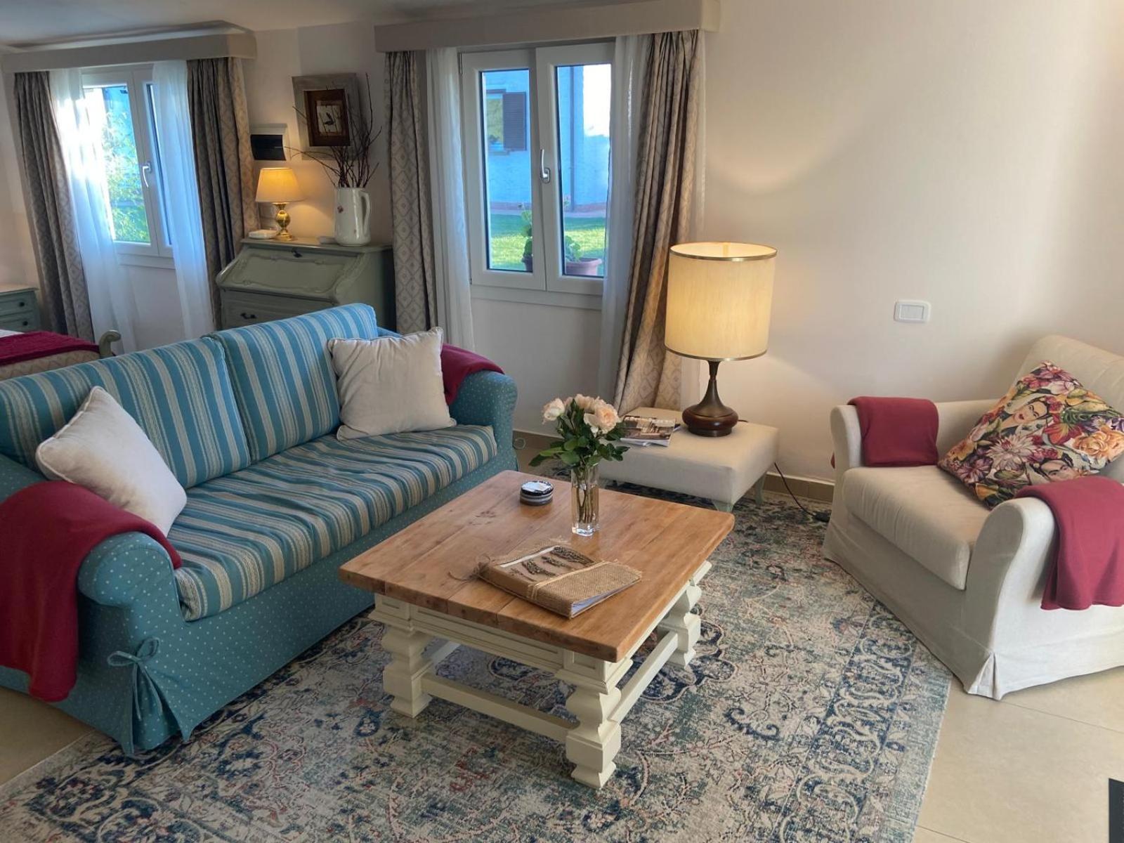 Tenuta Le Mandorlaie, Agriturismo In Скансано Екстериор снимка